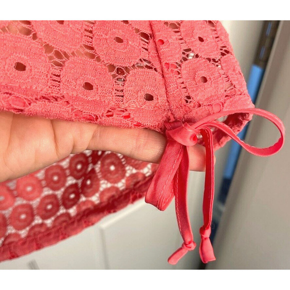 Tommy Bahama Women's Size S Crochet Lace Top Stretch Pullover Coverup - Picture 5 of 10